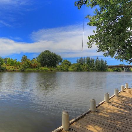 Nrma Bairnsdale Riverside Holiday Park 외부 사진