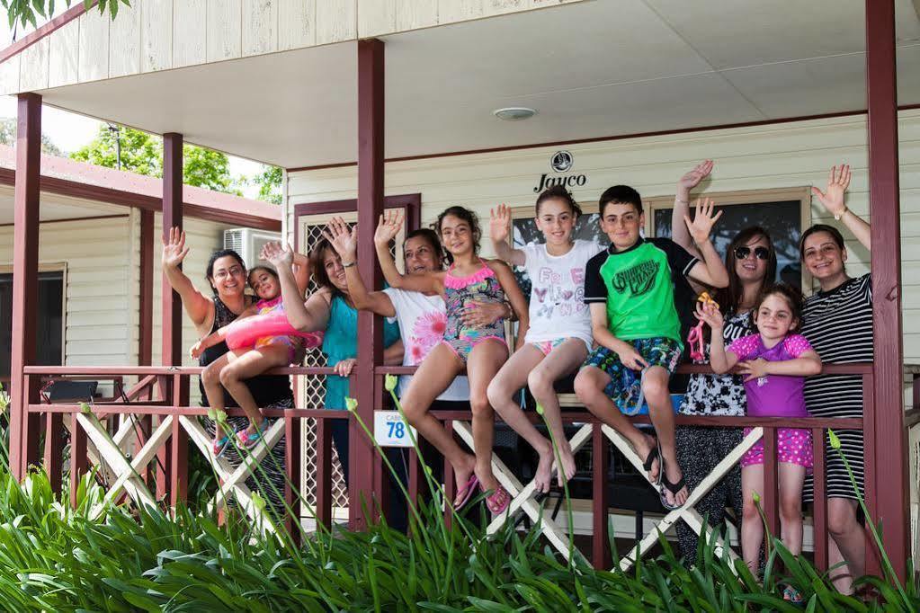 Nrma Bairnsdale Riverside Holiday Park 외부 사진