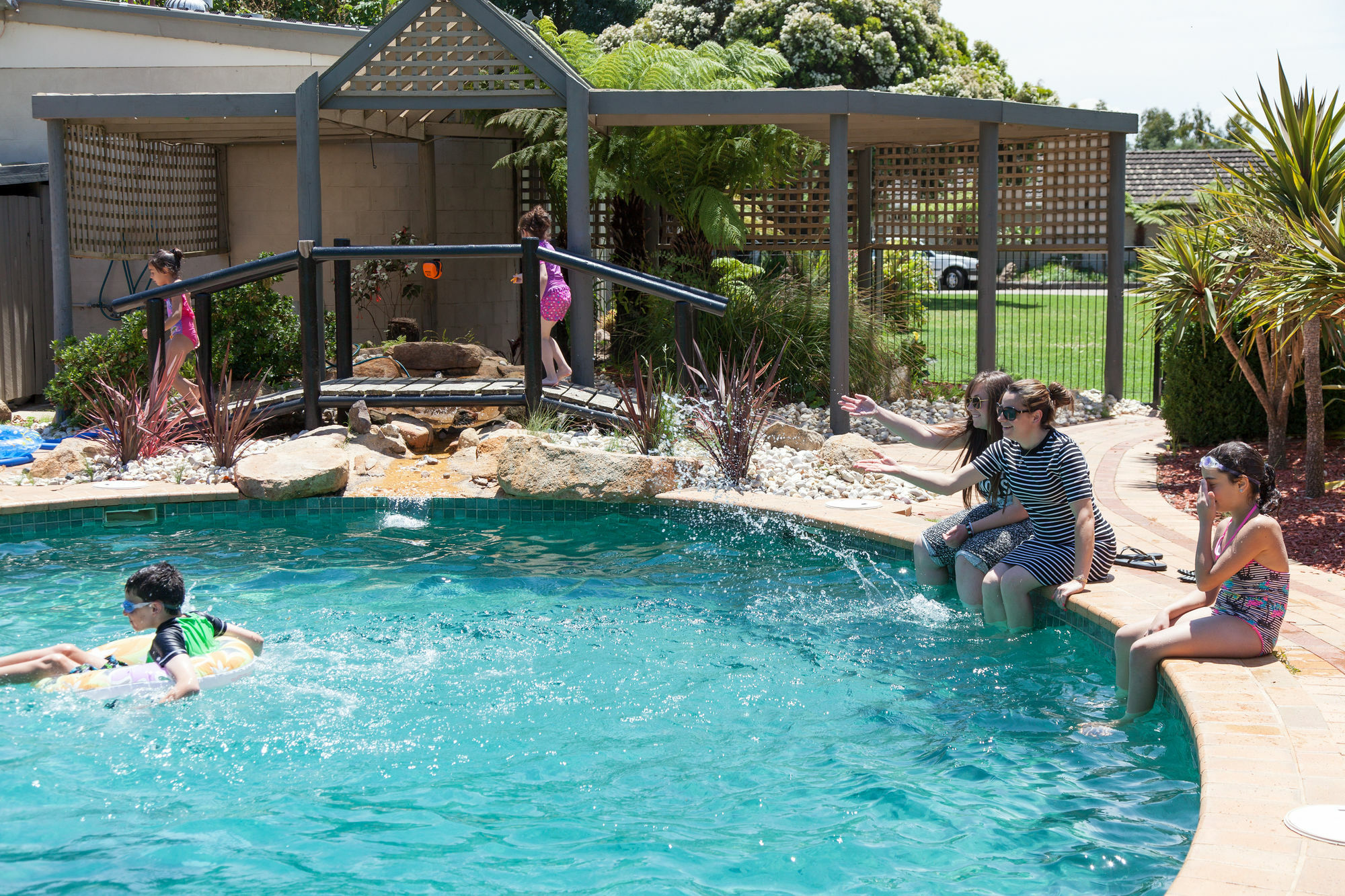 Nrma Bairnsdale Riverside Holiday Park 외부 사진
