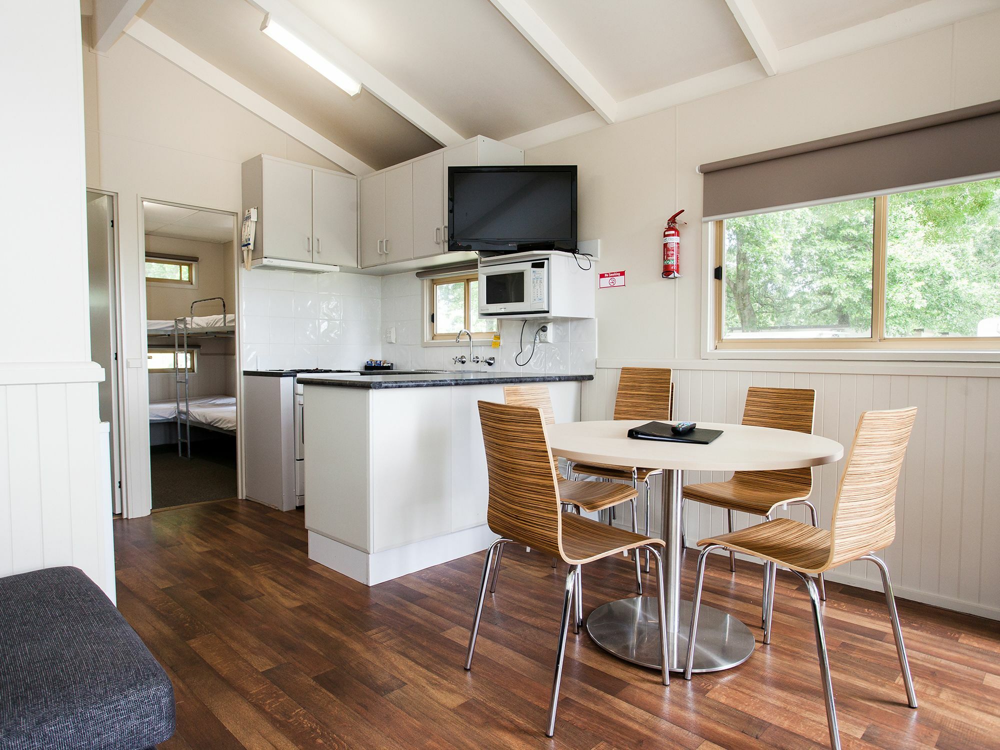 Nrma Bairnsdale Riverside Holiday Park 외부 사진